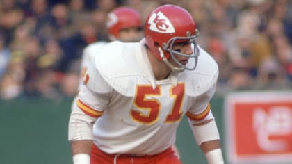 Kansas City Chiefs Hall of Fame LB Jim Lynch dies at 76