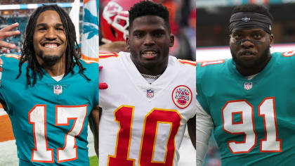 11H Jerseys de football personnalises 10 Tyreek Hill Miami