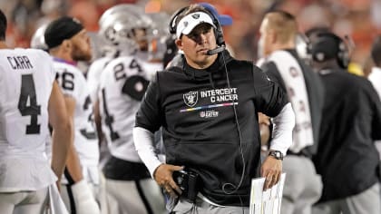 Analysis: Raiders' wild win gives NFL playoffs strong start