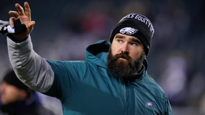 Eagles center Jason Kelce gets married, sequins not included