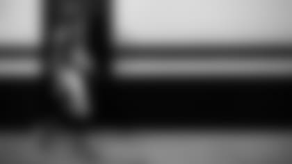 Steve-Smith-Sidelines-Hero-C