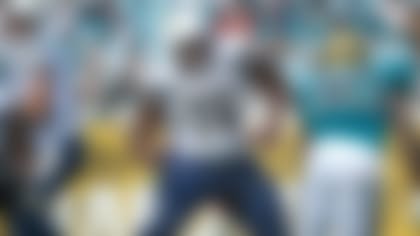 D.J. Fluker-131030-TOS.jpg