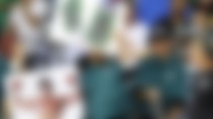 signs-inside-art_130910