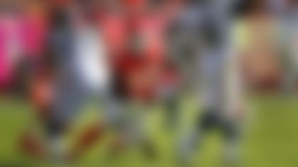 Justin Houston-141119-TOS.jpg