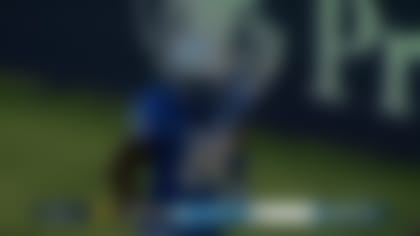 Darran Butts simply outruns entire defense on huge TD rush