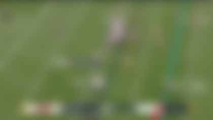 Rhamondre Stevenson explodes into secondary for 23-yard run