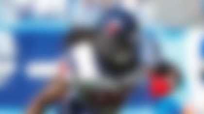 Jadeveon-Clowney-TOS-150131