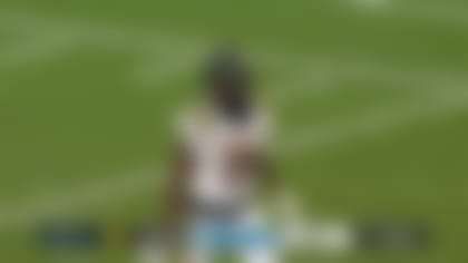 Antonio Jones exposes broken coverage with 27-yard gain