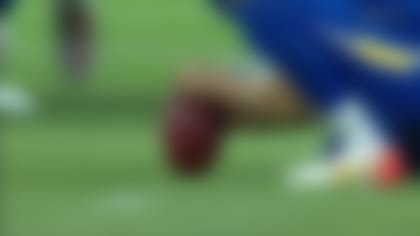 Cameron Dicker puts team over Titans with 43-yard FG