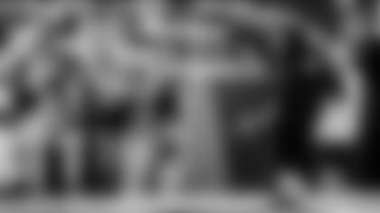 Steve-Smith-Sidelines-Hero-D