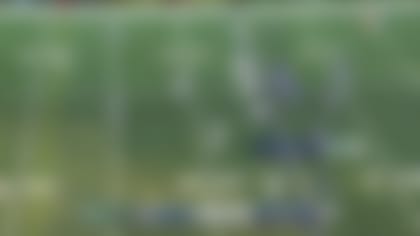 Sauce Gardner bats away Tyrod Taylor's deep launch in first quarter