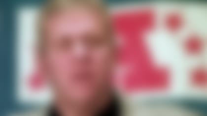 New York Jets head coach Bill Parcells responds to a question at a news conference Friday night, Jan. 15, 1999 in Denver. The Jets will play the Broncos on Sunday for the AFC Championship. (AP Photo/Ed Andrieski)