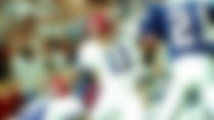 Buffalo Bills kicker Scott Norwood (11) misses wide right in what would have been a game winning field goal against the New York Giants during an NFL Super Bowl XXV championship football game, Jan 27, 1991 in Pasadena, Calif. The Giants defeated the Bills 20-19. (Paul Spinelli via AP)