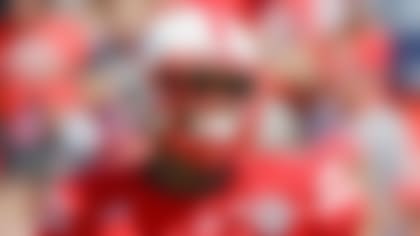 NFL-Randy-Gregory-TOS-141015