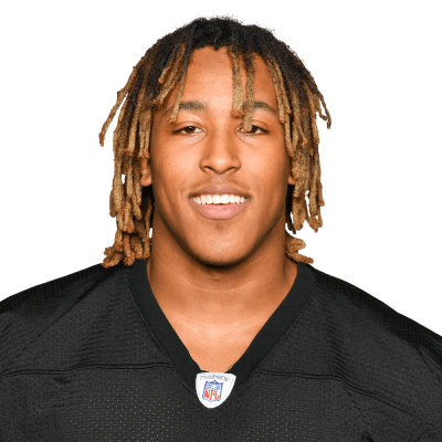 Pittsburgh Steelers running back Benny Snell's truck stick HYPES up  Steelers' bench