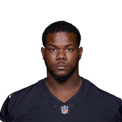 Chicago Bears defensive tackle Bilal Nichols (98) is seen in the team huddle  during pregame war …