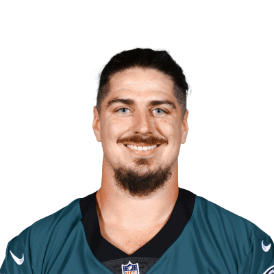 Eagles To Sign T Dennis Kelly