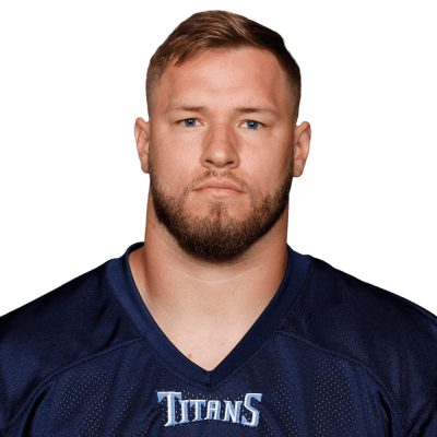 Will Compton Does Not Get Caught Up in Numbers Game - Sports Illustrated  Tennessee Titans News, Analysis and More