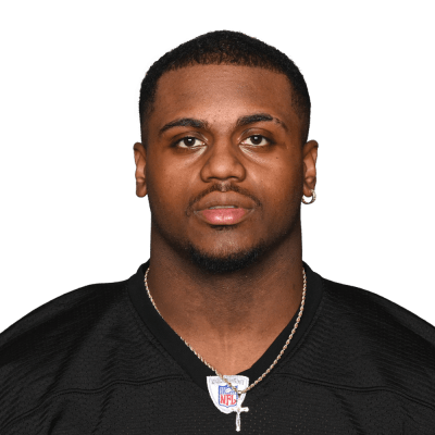 DeMarvin Leal