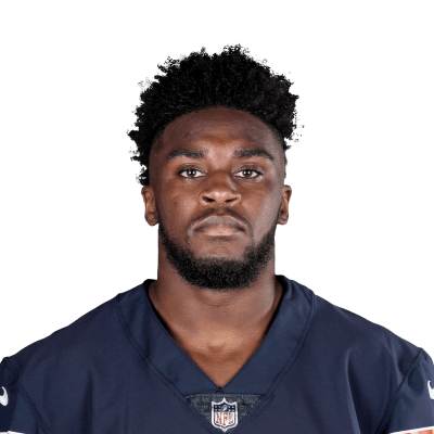 Chicago Bears cornerback Jaylon Johnson forces fumble on San