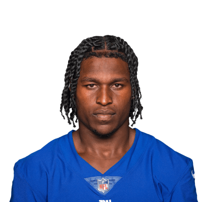 New York Giants cornerback Darnay Holmes (30) responds to the play