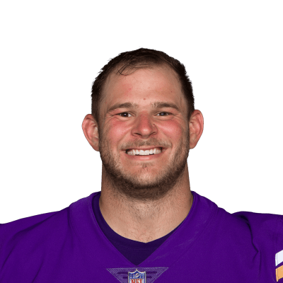 Vikings decline fifth-year option on center Garrett Bradbury