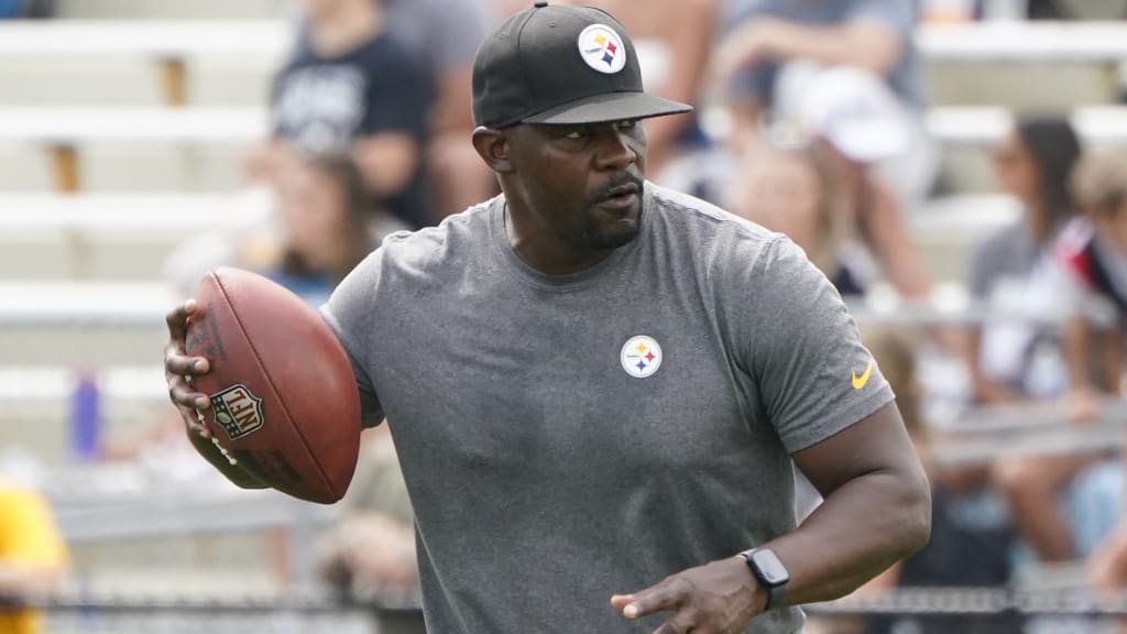 Rapoport: Vikings Request Interview With Steelers' Brian Flores