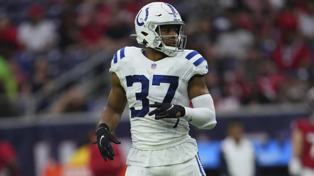 Indianapolis Colts strong safety Khari Willis (37) celebrates a pick six  with teammates Indiana …