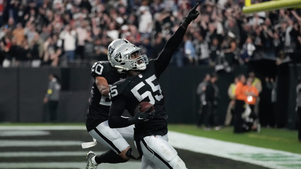 Raiders News: Receiver Jakobi Meyers takes big hit late in the fourth -  Silver And Black Pride