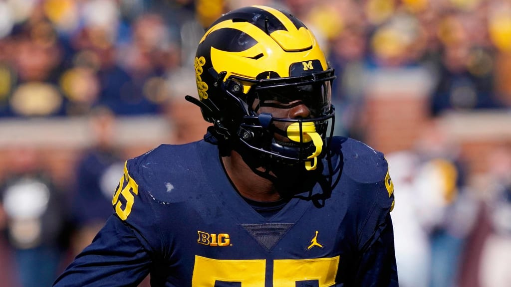 Michigan Star David Ojabo Suffered Injury During Pro Day - The Spun: What's  Trending In The Sports World Today