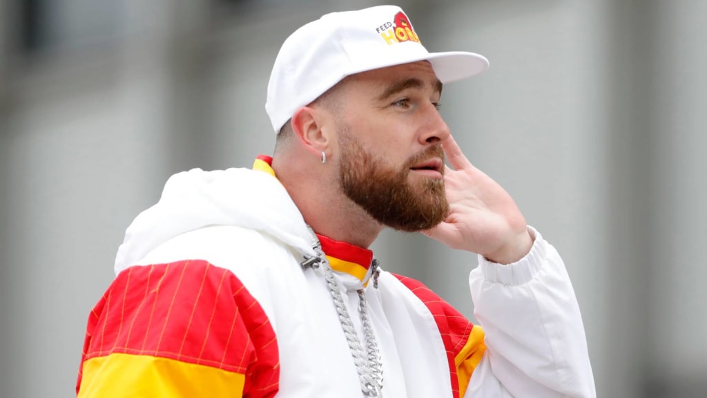 Travis Kelce to Ja'Marr Chase: 'Don't you ever disrespect Pat Mahomes'