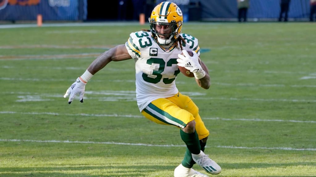 Packers missing 3 starters on offense, including running back Aaron Jones,  against Falcons