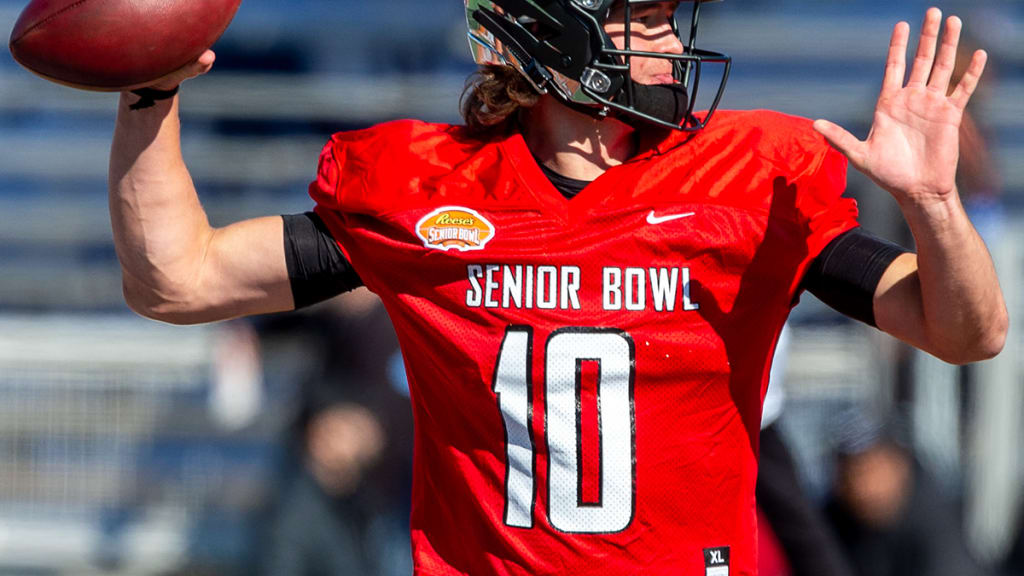 Justin Herbert was impressive on Day 1 of Senior Bowl