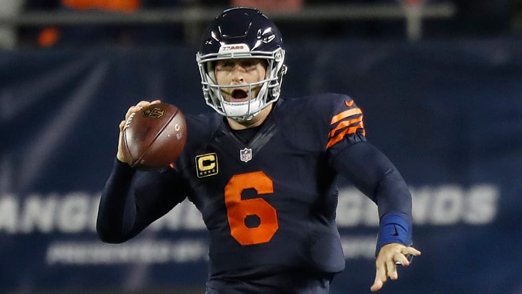 Jay Cutler's return inspires Chicago Bears to surprise win over