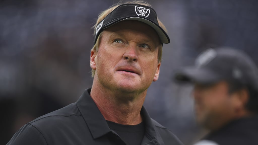 Jon Gruden Reacts To Viral Raiders Hat Moment - The Spun