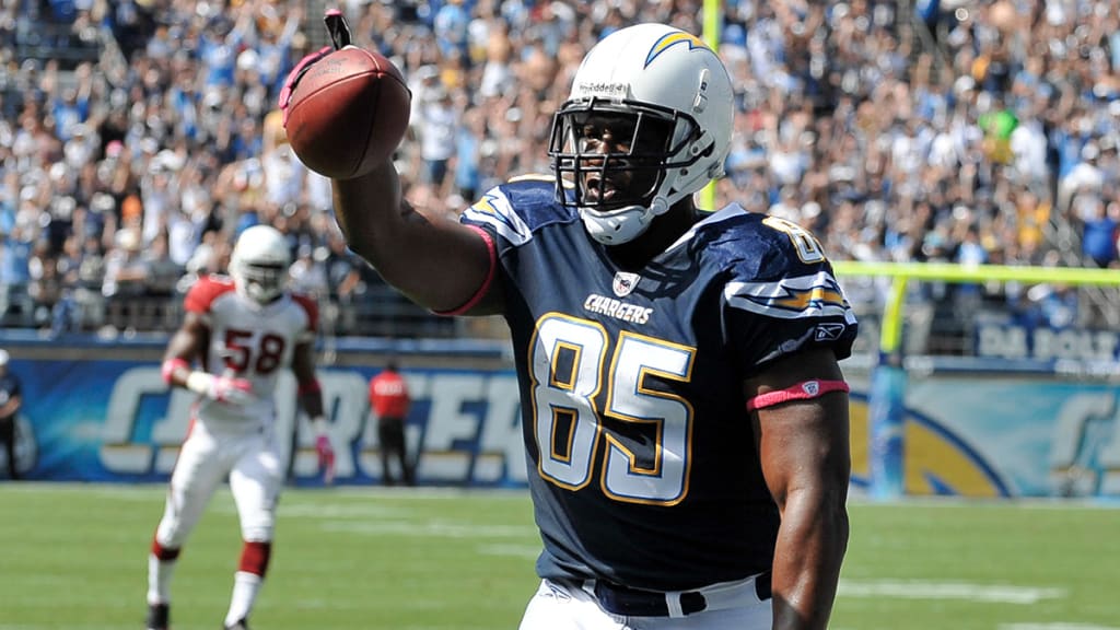 Legendary tight end Antonio Gates entering Chargers Hall of Fame