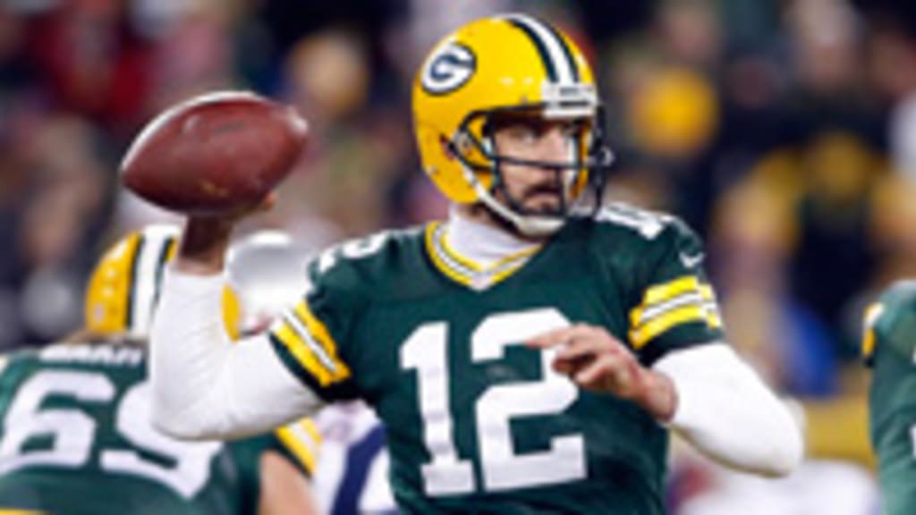 Packers unstoppable again at home