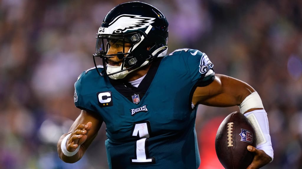 Jalen Hurts puts on 'big-time performance' in Eagles vs. Vikings on 'Monday  Night Football,' shows he's the real deal