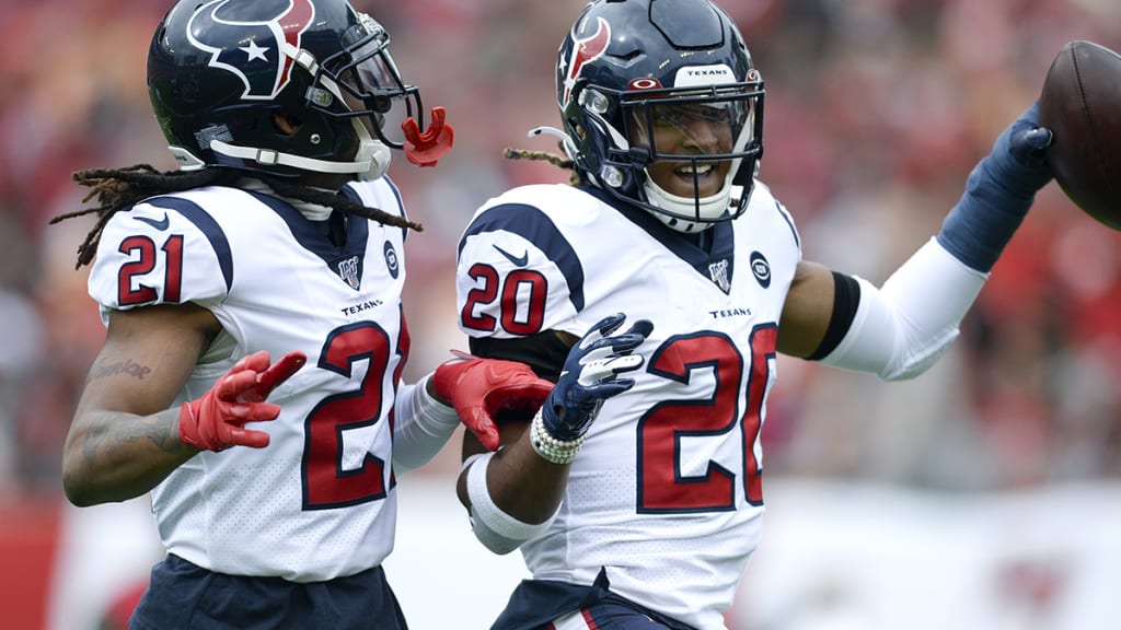 Texans slip past Buccaneers, clinch AFC South title