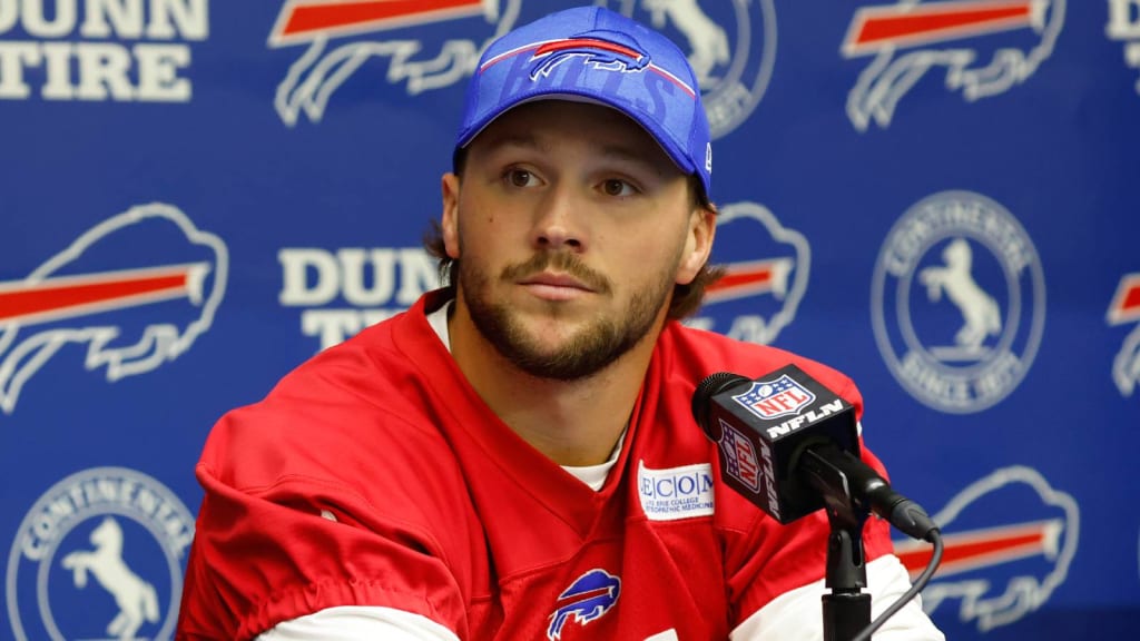 Bills' Josh Allen blames media for overblowing Stefon Diggs situation last  month