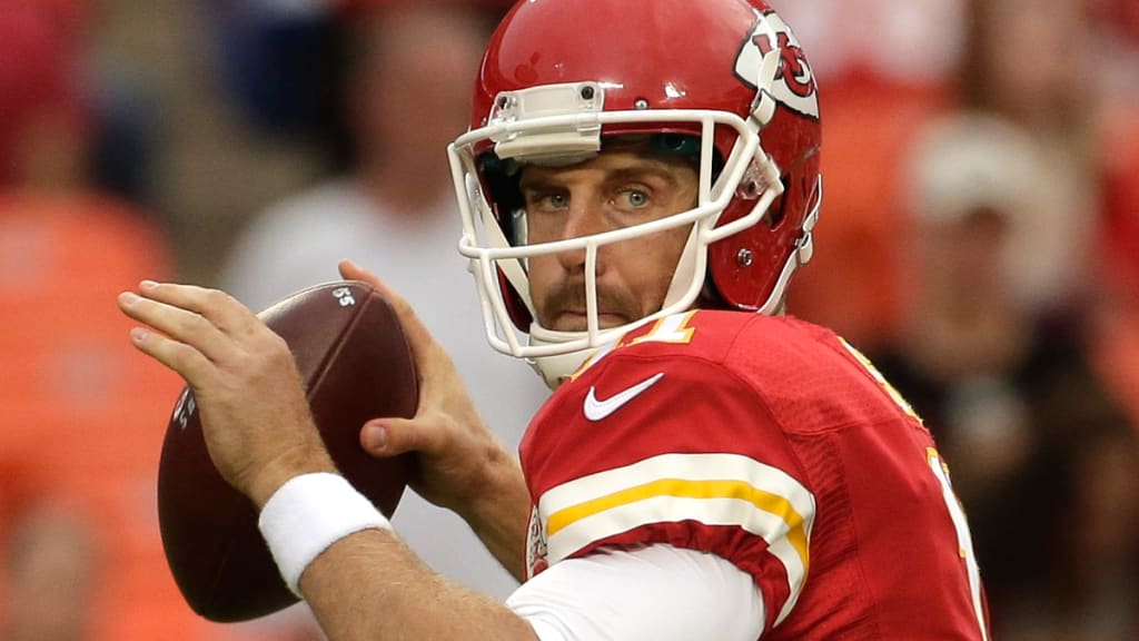 Smith sharp as Chiefs rout Titans 34-10 in preseason game