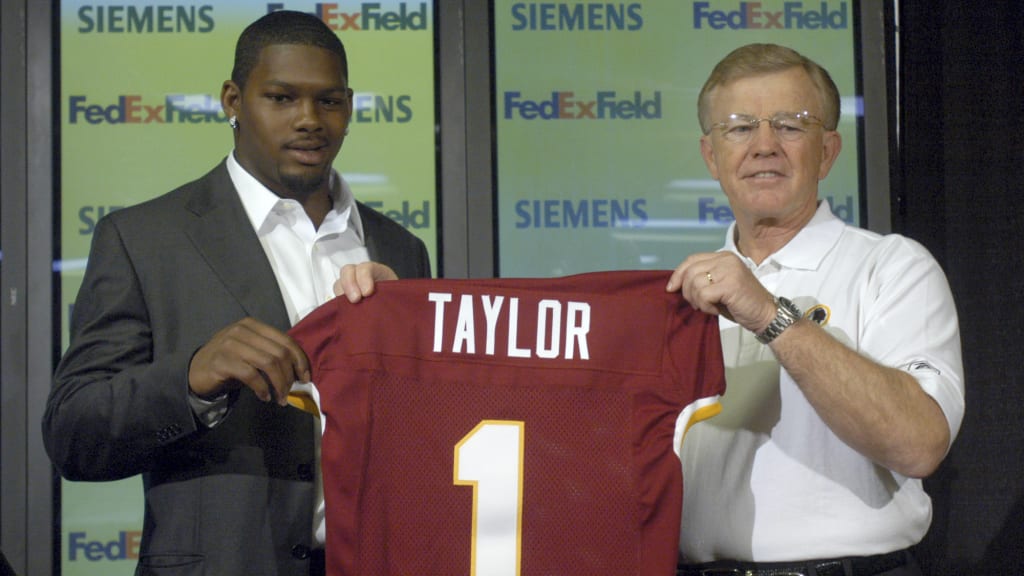 Washington announces they are retiring Sean Taylor's jersey number