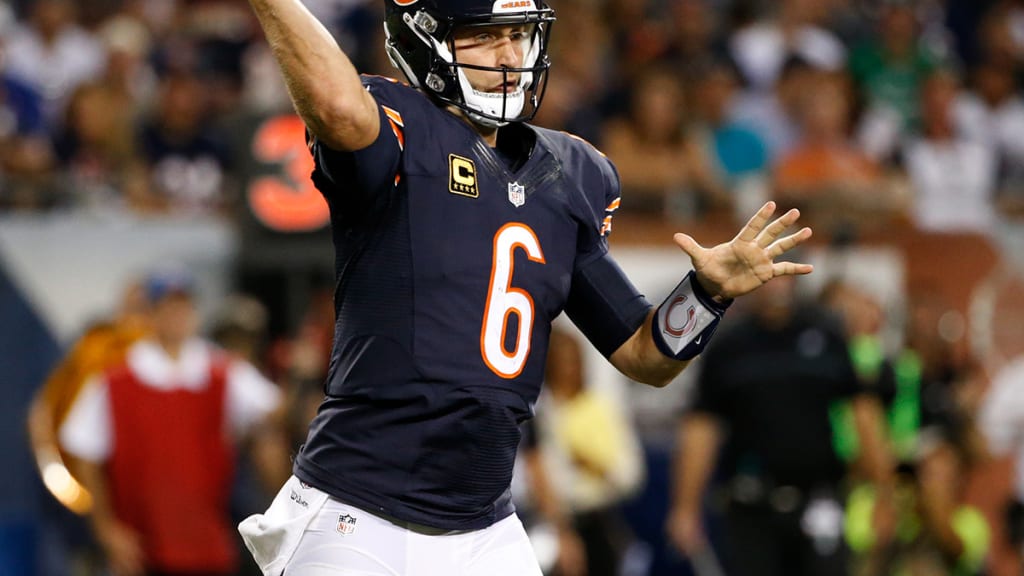 Cowboys' next opponent: Bears QB Jay Cutler knocked out of game due to hand  injury in loss to Eagles