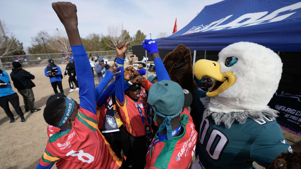 Ten Youth Flag Football Teams Represent New England Patriots at