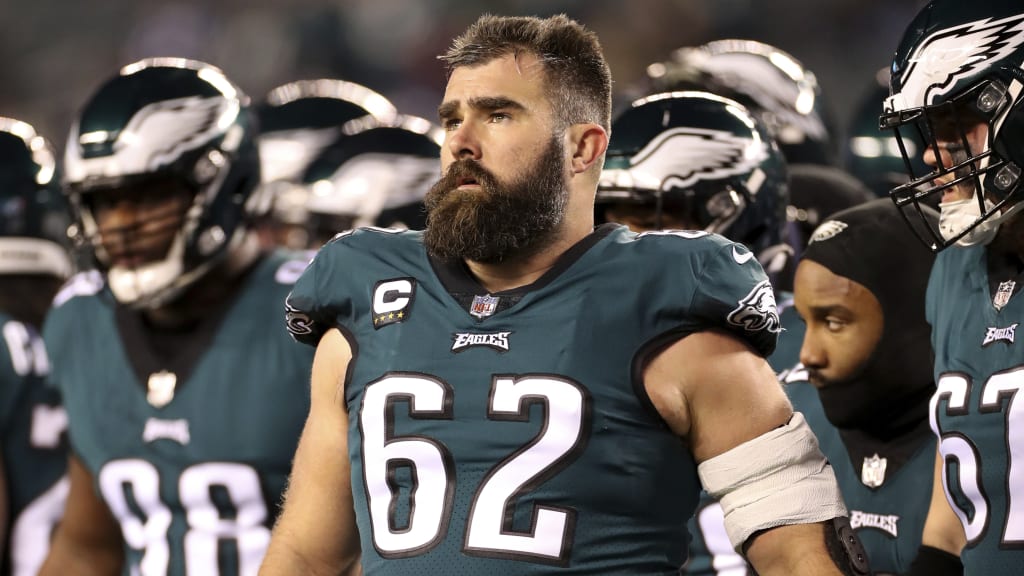 Eagles Center Jason Kelce having elbow surgery 