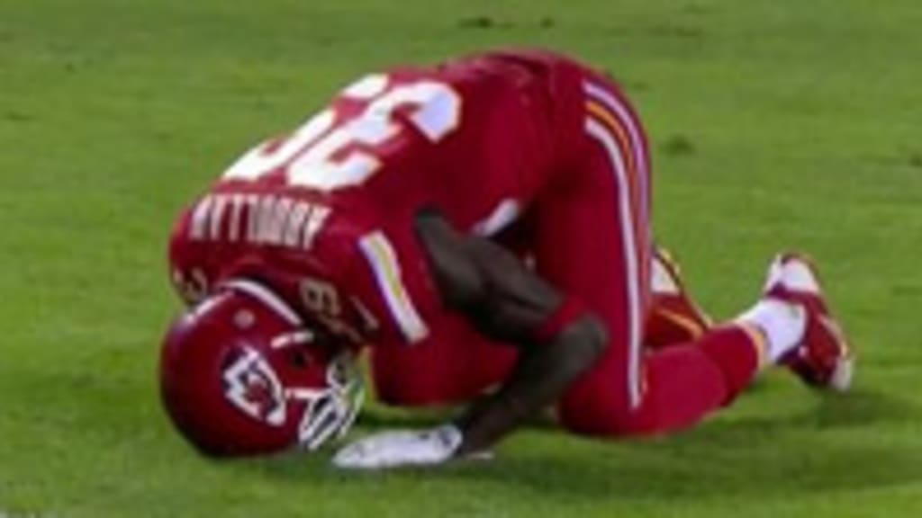 Husain Abdullah, KC Chiefs, Penalized for Praying after Pick 6