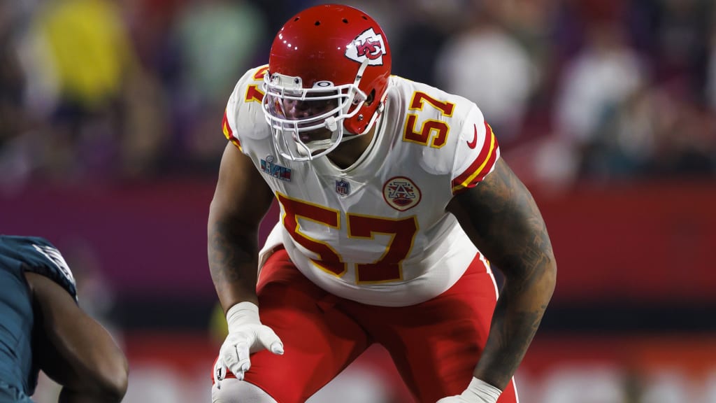 Franchise-tagged Orlando Brown hopes to 'finish my career' with Chiefs