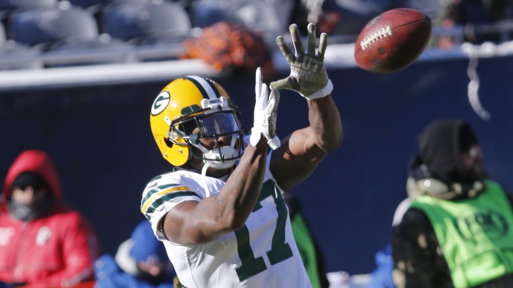 Davante Adams shredded his gloves after dropped TDs: 'It wasn't me; it was  the gloves'