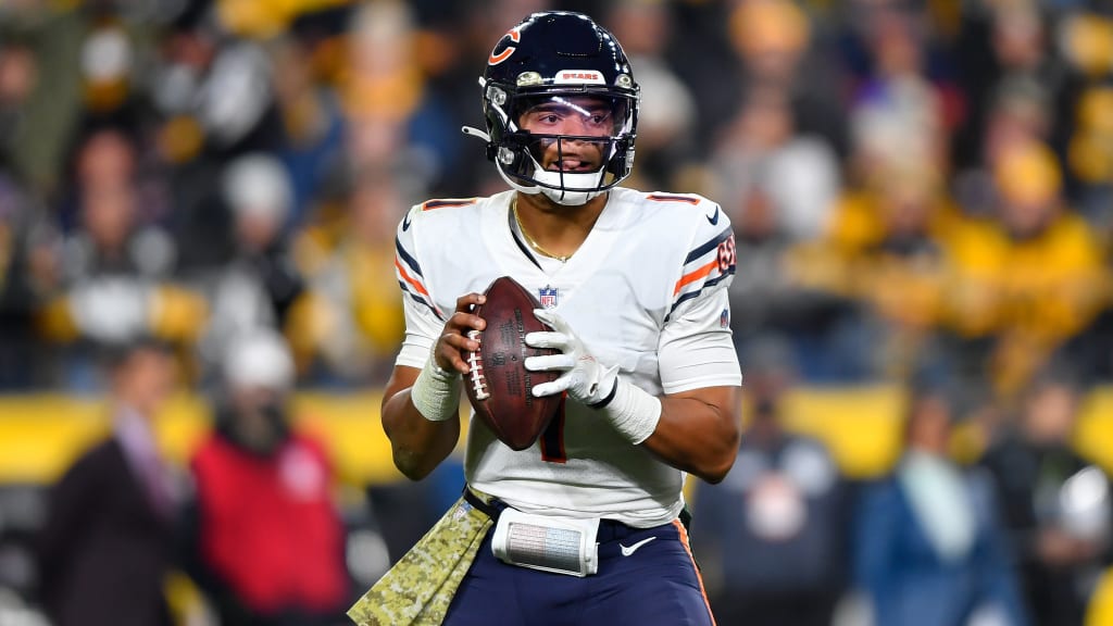 Justin Fields Tired of Bears Being 'Almost There' After TNF Loss to  Commanders, News, Scores, Highlights, Stats, and Rumors