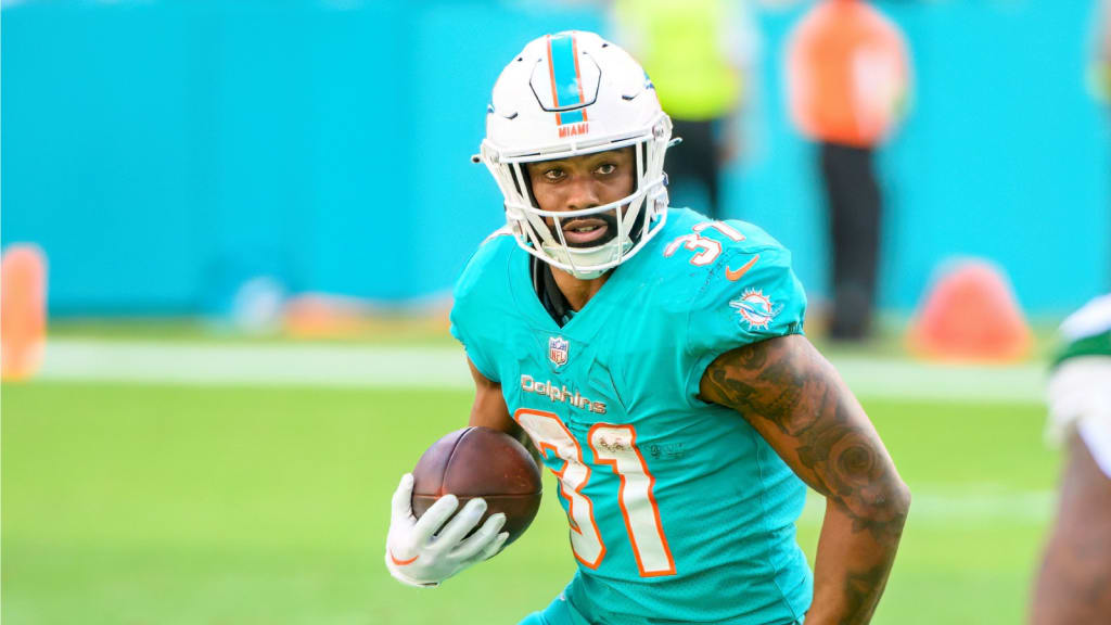 Dolphins could lean on run game against Chargers